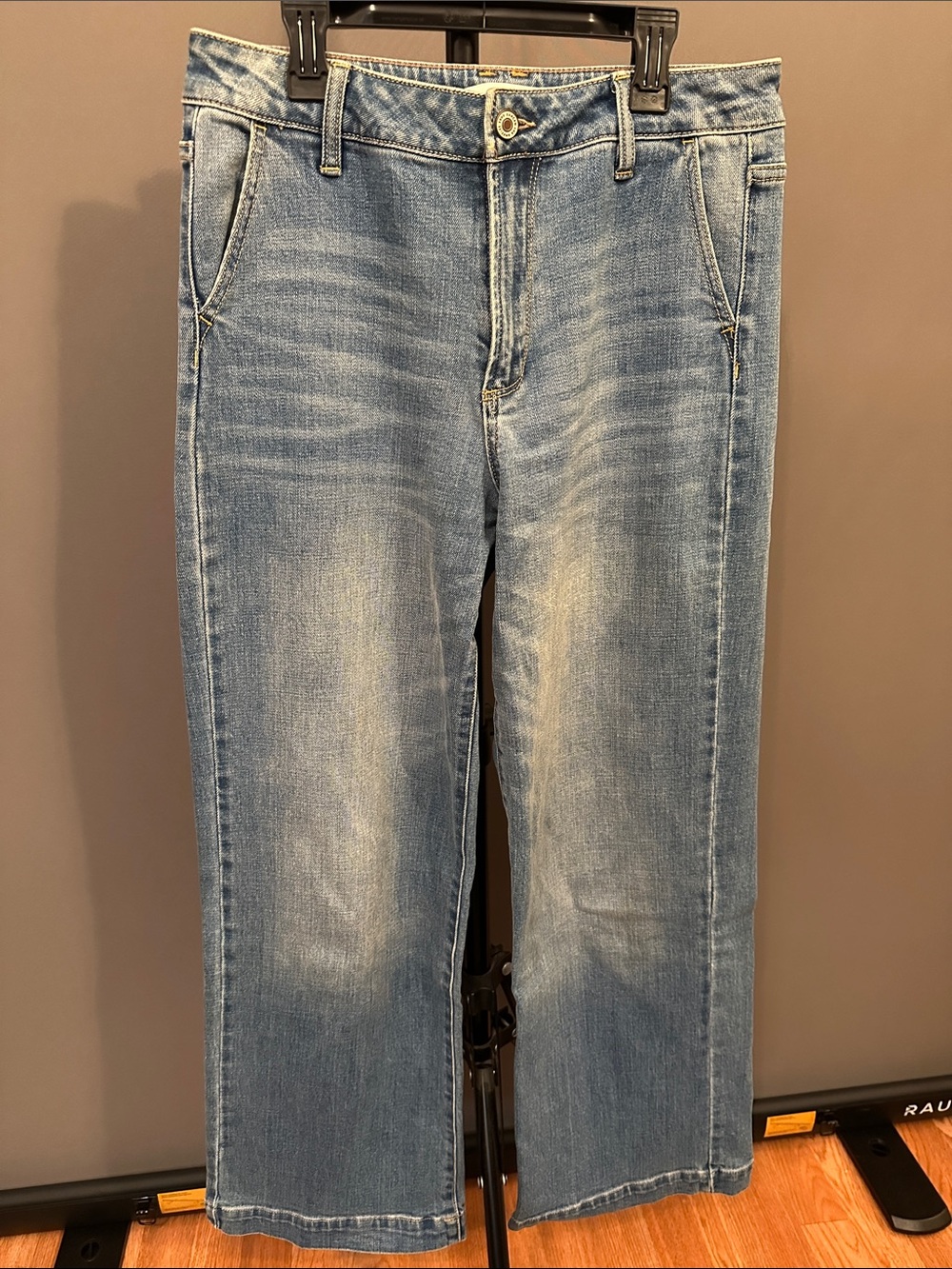 KanCan Women's Wide Leg Jeans in Light Blue Wash